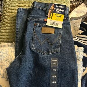Women’s Wrangler Jeans
